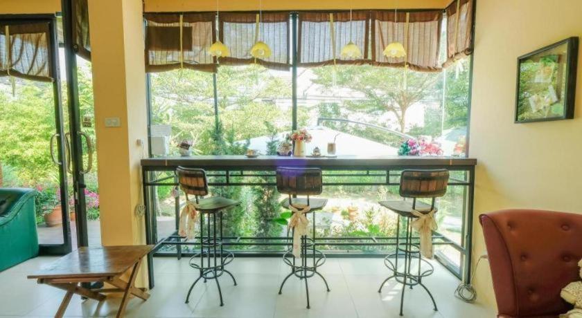 Haak Boutique Hotel Chiang Mai Bagian luar foto